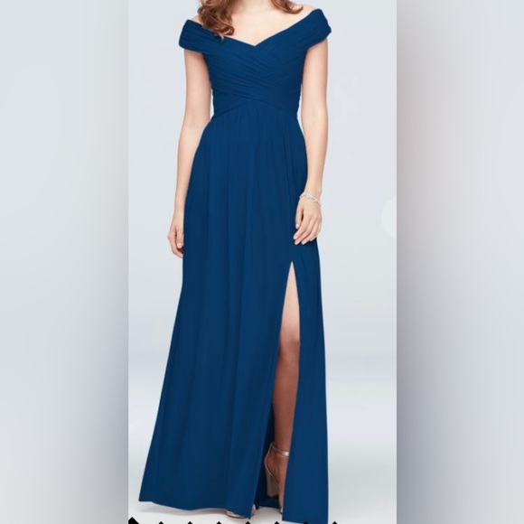 Crisscross off-the-shoulder mesh bridesmaid dress